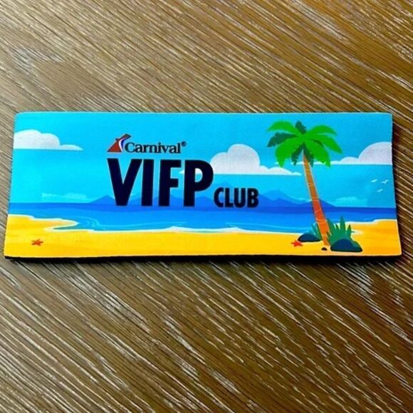 Carnival Other - NEW Carnival VIFP Cookie Koozie 12oz. Can Holder Slap Bracelet Type